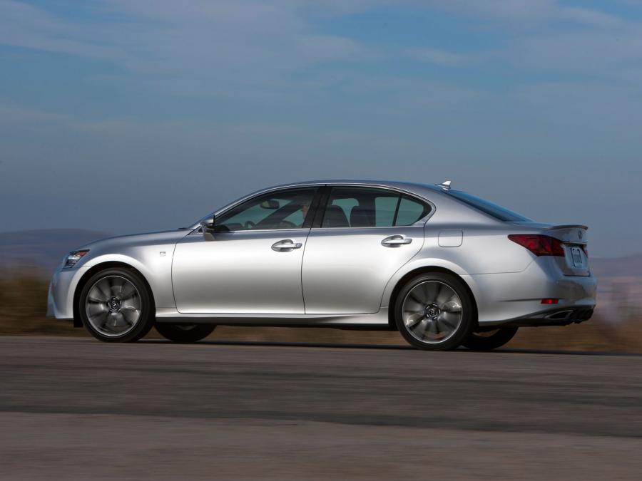  Lexus GS350 F-Sport 2012 года  (фото 2 из 16)